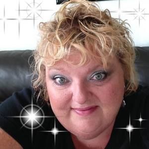 Meet your Posher, Becky